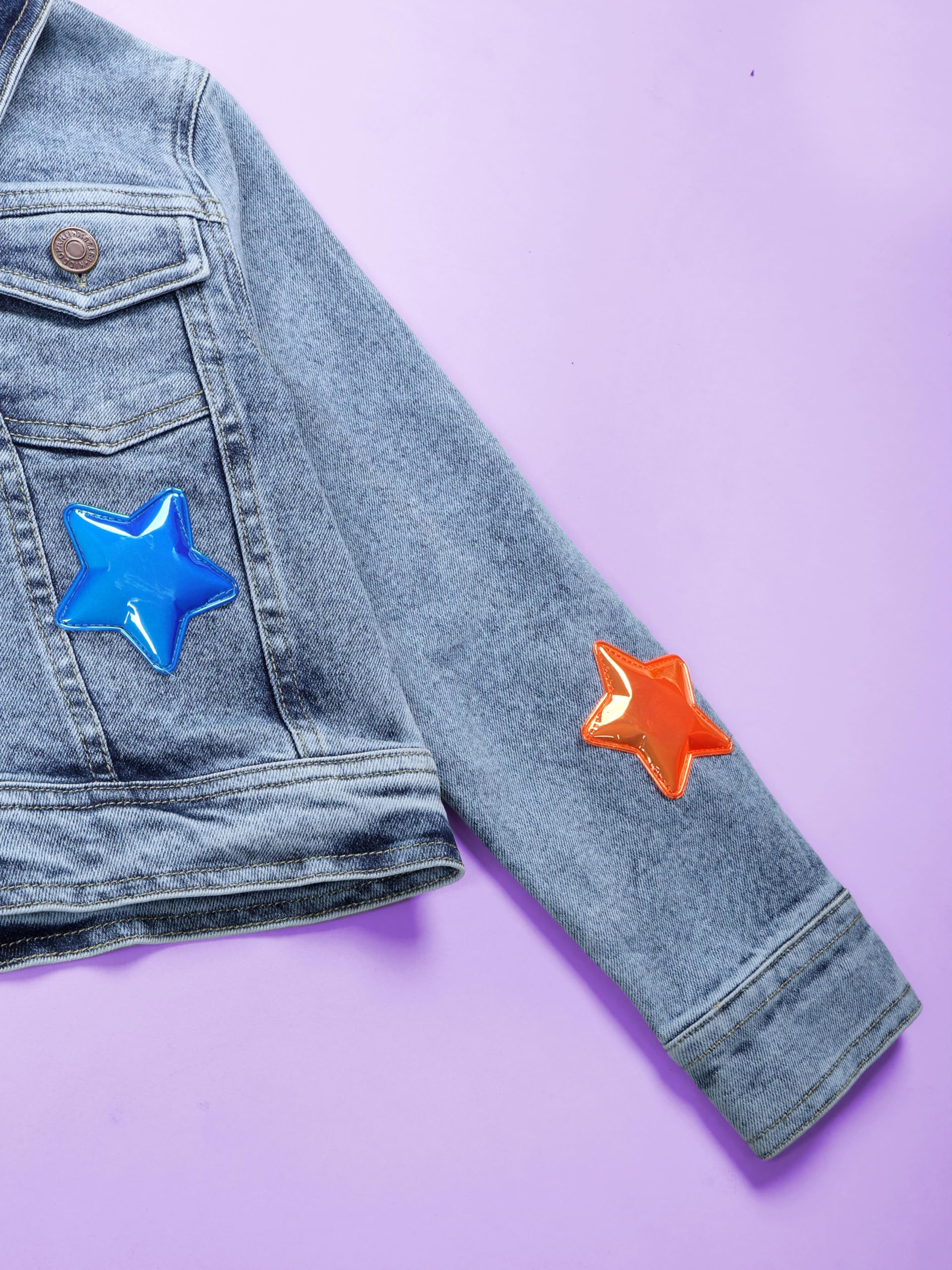 KiddoPanti Girls Full Sleeves Crop Denim Jacket With Stars Applique, Lt Rag Wash Blue With Stars - 1-2Y